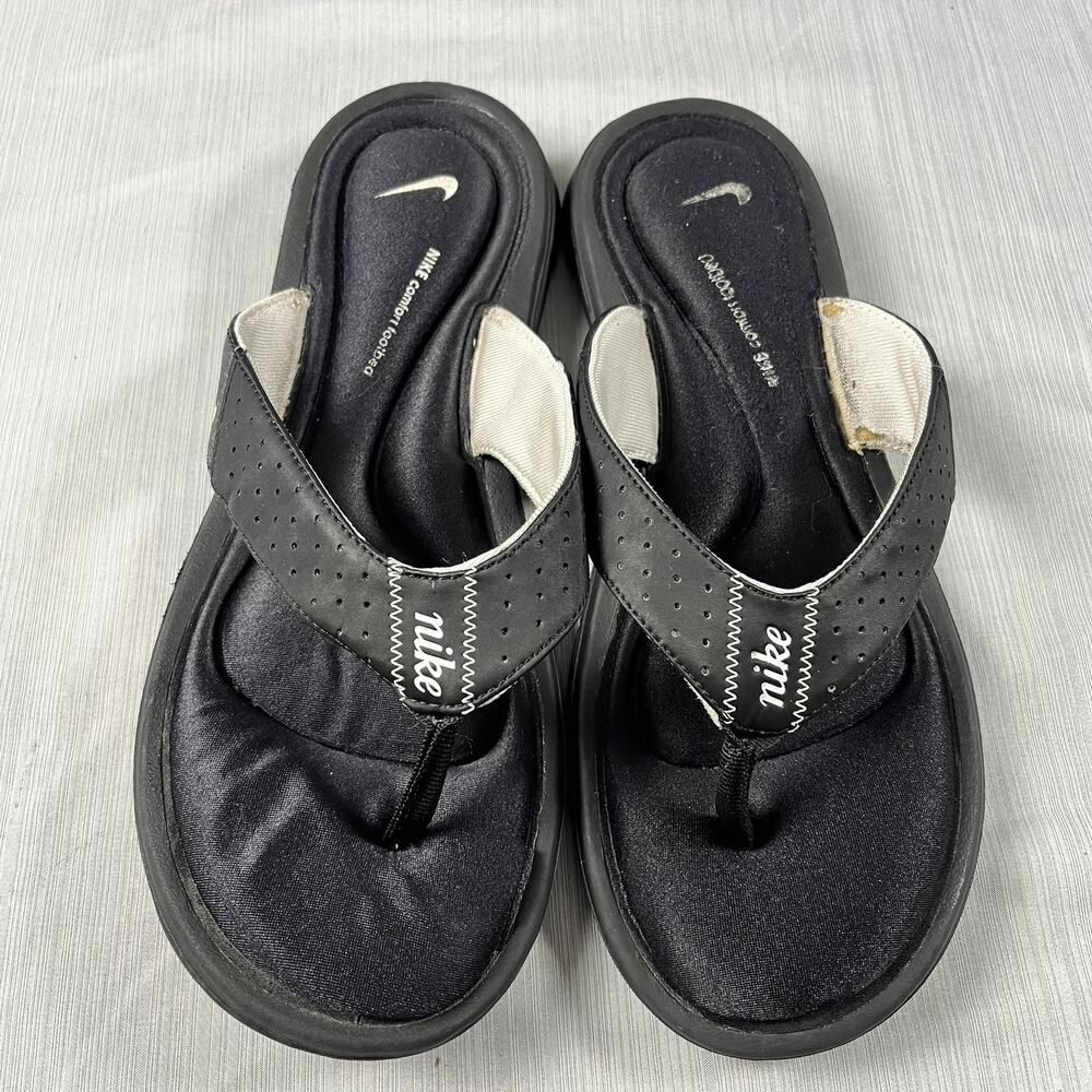 Nike Comfort Footbed Sandals Women’s Size 10 Black Thong Outdoor Flip Flops
